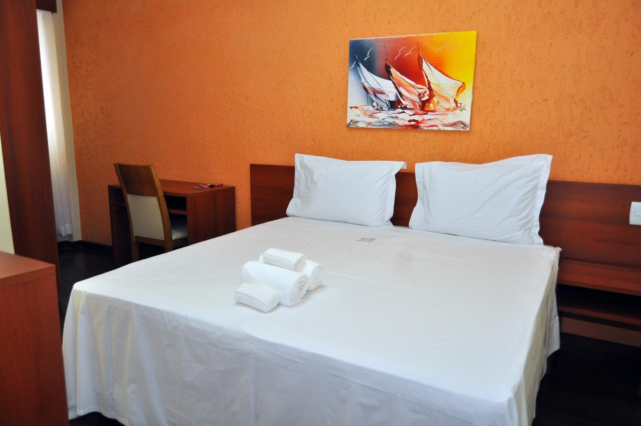 Athens Palace Hotel Santa Bárbara Zewnętrze zdjęcie